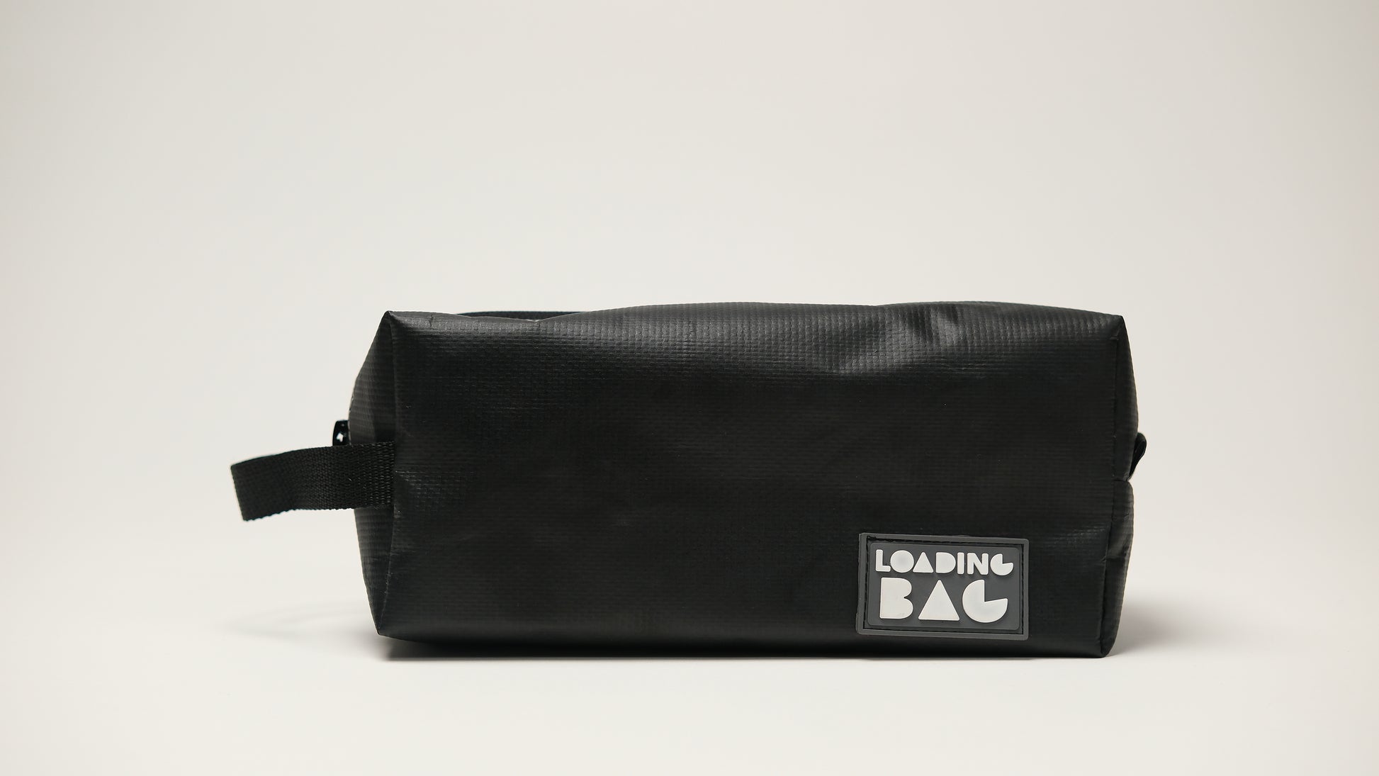 🌟 XL Bold Accessory Bag - Your Ultimate Companion!  Repurposed billboards, durable tarpulin.  Makeup, pencil, cable, accessory organizer.  Sustainable, durable, versatile.  Make a statement with sustainability! 🌿💼✨  Shop now! 💚👜 #SustainableLiving #UpcycledFashion