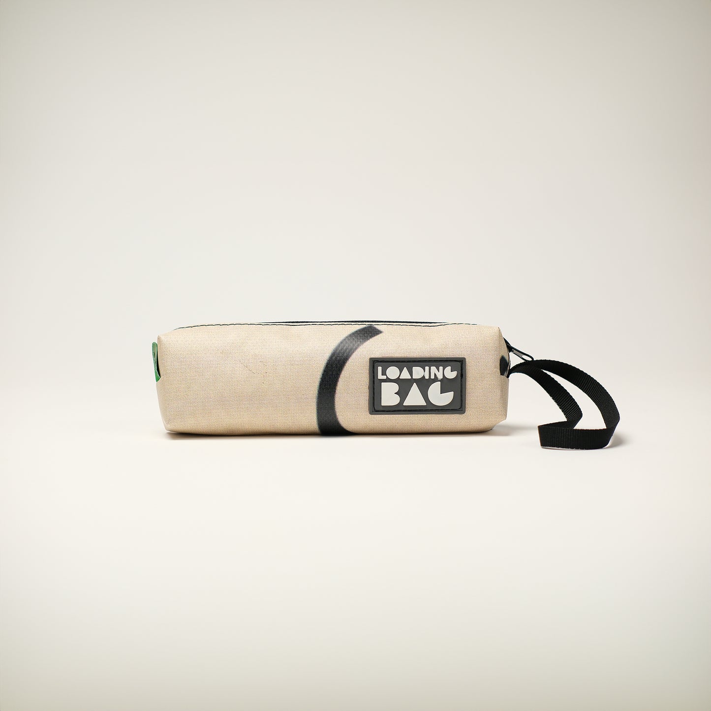π Mini Pencil Case - Compact, Stylish, Sustainable! Crafted from upcycled billboards, durable. Compact design, perfect for on-the-go. Ideal for students, artists. Get yours today! πποΈβ¨ #CompactConvenience #SustainableStyle