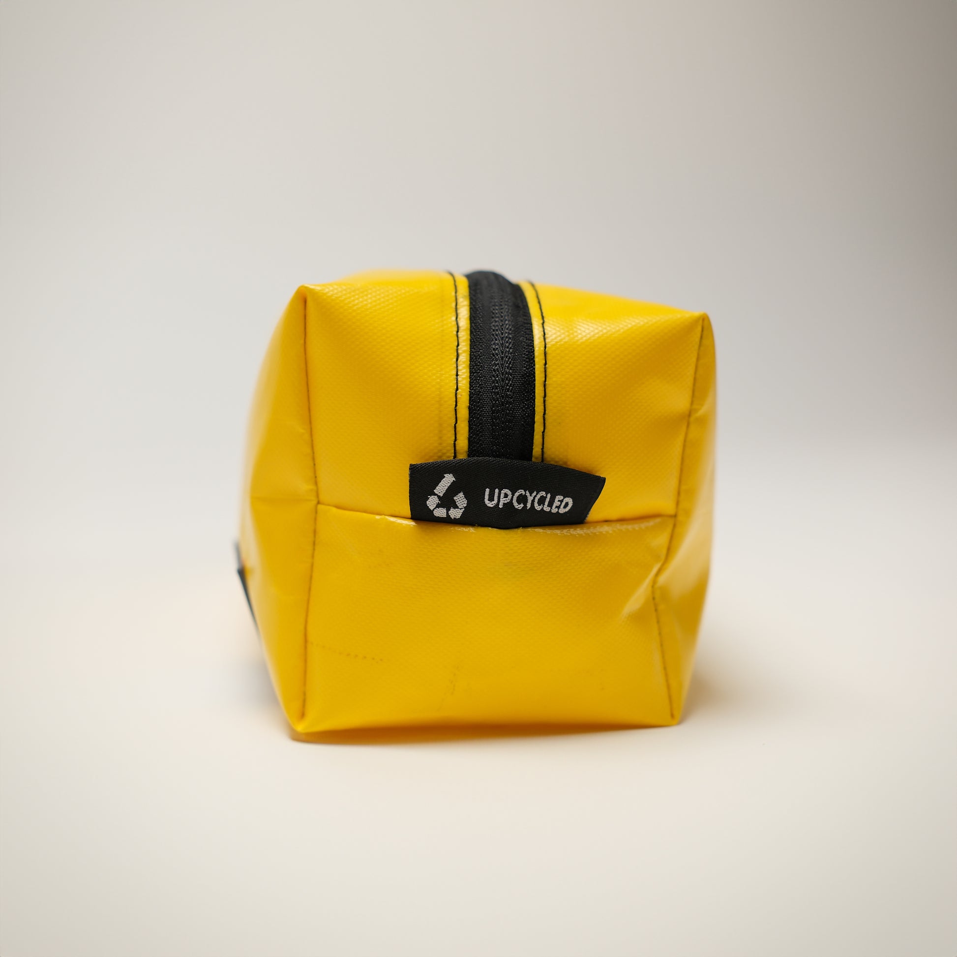 🌟 XL Bold Accessory Bag - Your Ultimate Companion!  Repurposed billboards, durable tarpulin.  Makeup, pencil, cable, accessory organizer.  Sustainable, durable, versatile.  Make a statement with sustainability! 🌿💼✨  Shop now! 💚👜 #SustainableLiving #UpcycledFashion