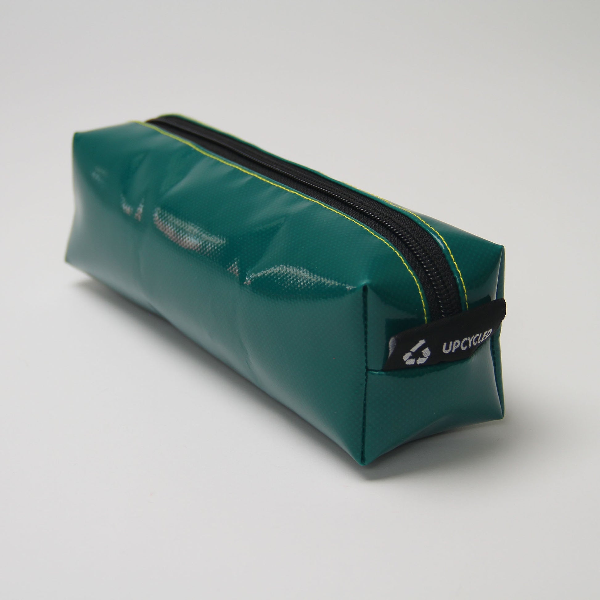 🌟 XL Bold Accessory Bag - Your Ultimate Companion!  Repurposed billboards, durable tarpulin.  Makeup, pencil, cable, accessory organizer.  Sustainable, durable, versatile.  Make a statement with sustainability! 🌿💼✨  Shop now! 💚👜 #SustainableLiving #UpcycledFashion