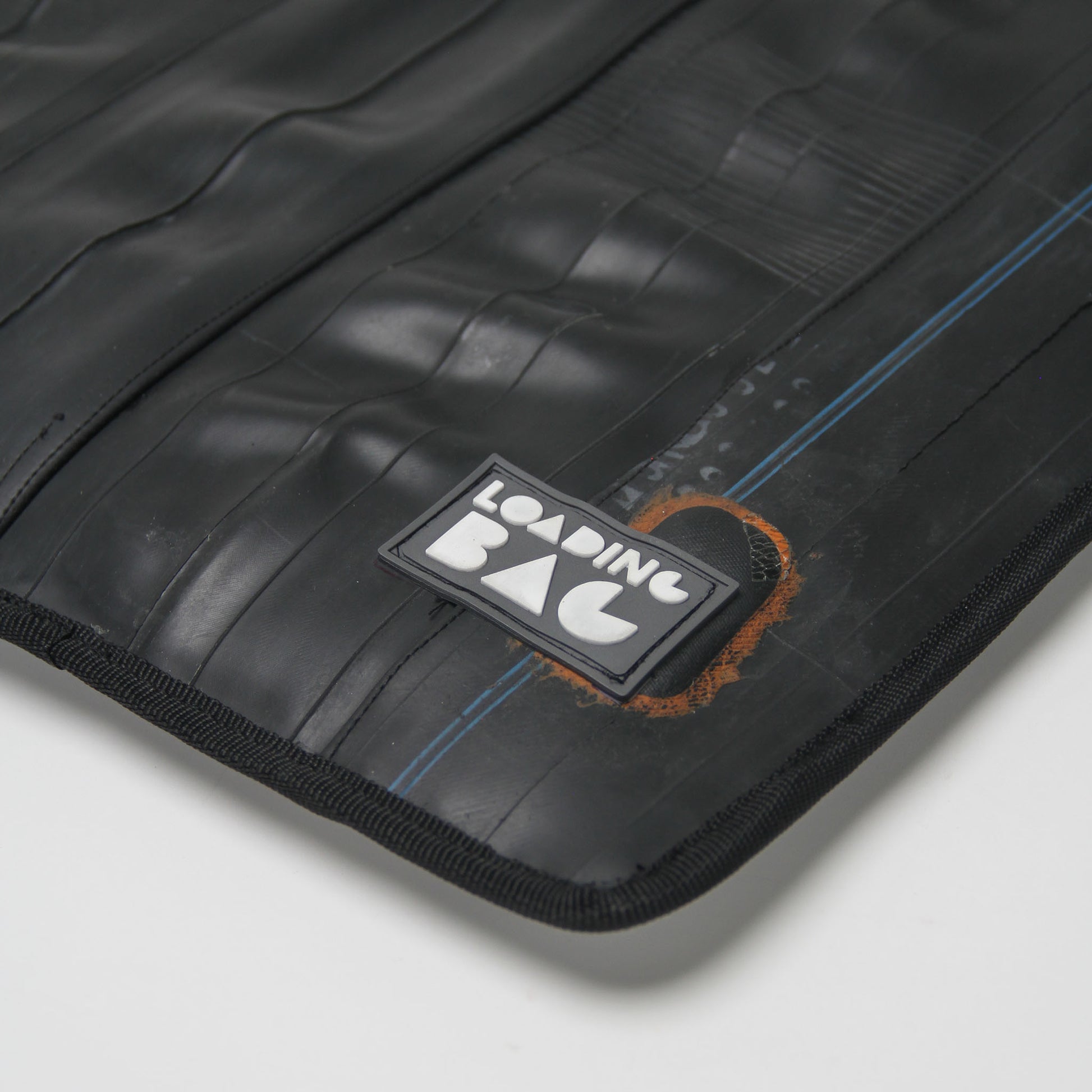 π Laptop Sleeve 16" - Stylish, Sustainable Protection! Designed for MacBook 16", crafted with care. Extra protection, tailored fit, eco-friendly. Upgrade your laptop style sustainably! π»πΏβ¨ #SustainableTech #ProtectiveStyle