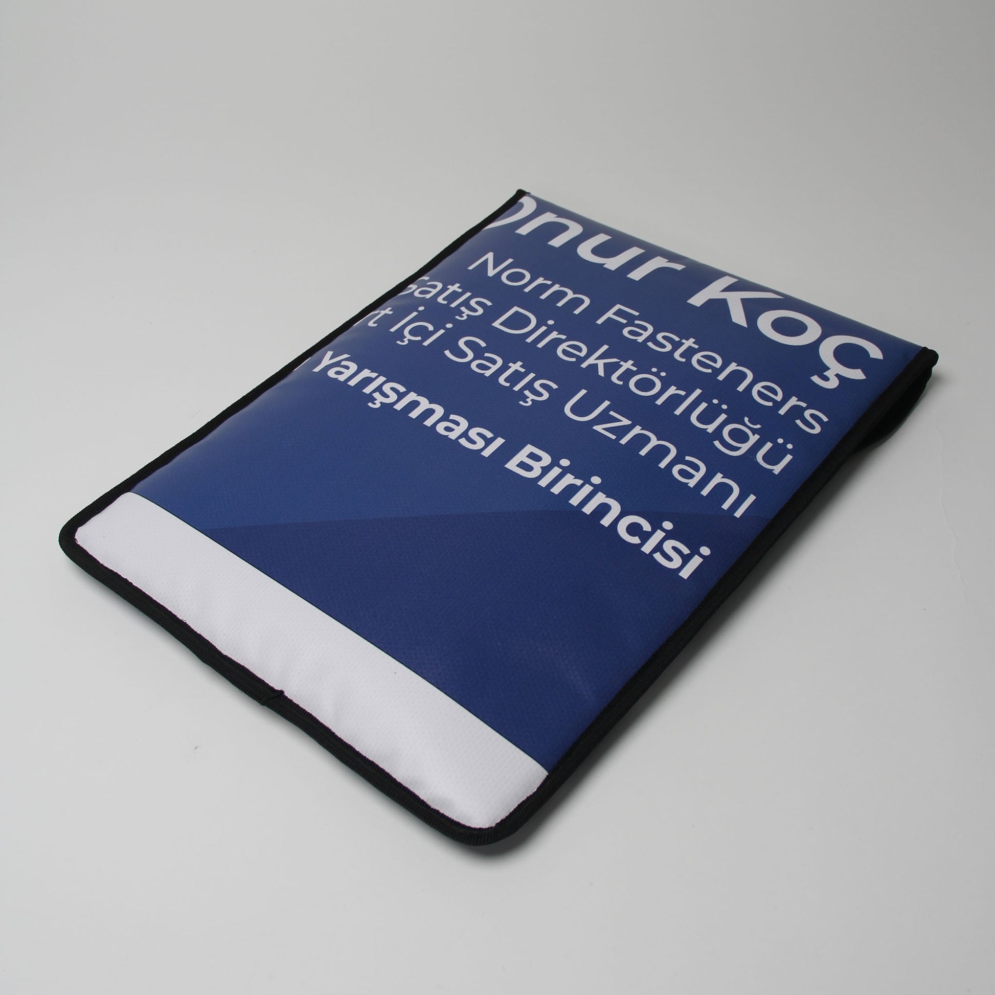 π Laptop Sleeve 16" - Stylish, Sustainable Protection! Designed for MacBook 16", crafted with care. Extra protection, tailored fit, eco-friendly. Upgrade your laptop style sustainably! π»πΏβ¨ #SustainableTech #ProtectiveStyle